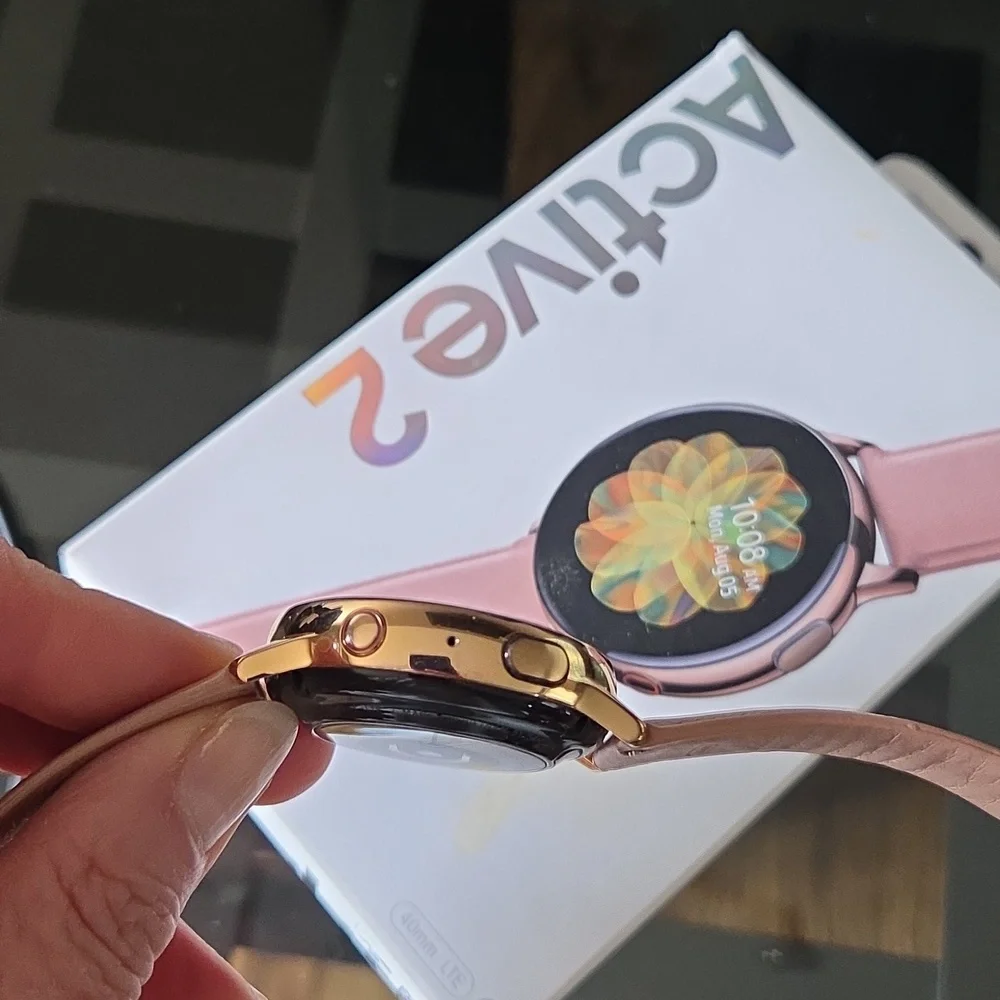 Samsung Galaxy Smart Watch Active 2 - Rose Gold In The Original Box